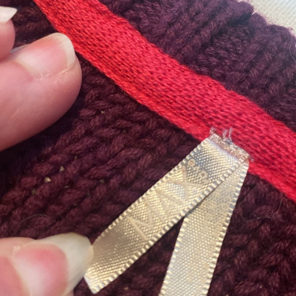 NWOT Max Rave Purple Heavy Cable Stitch Ribbed Winter Sweater - Picture 4 of 5